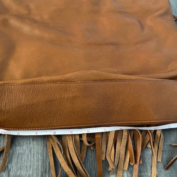 Garnet Hill Italian Leather Fringed Shoulder Bag - Picture 12 of 13